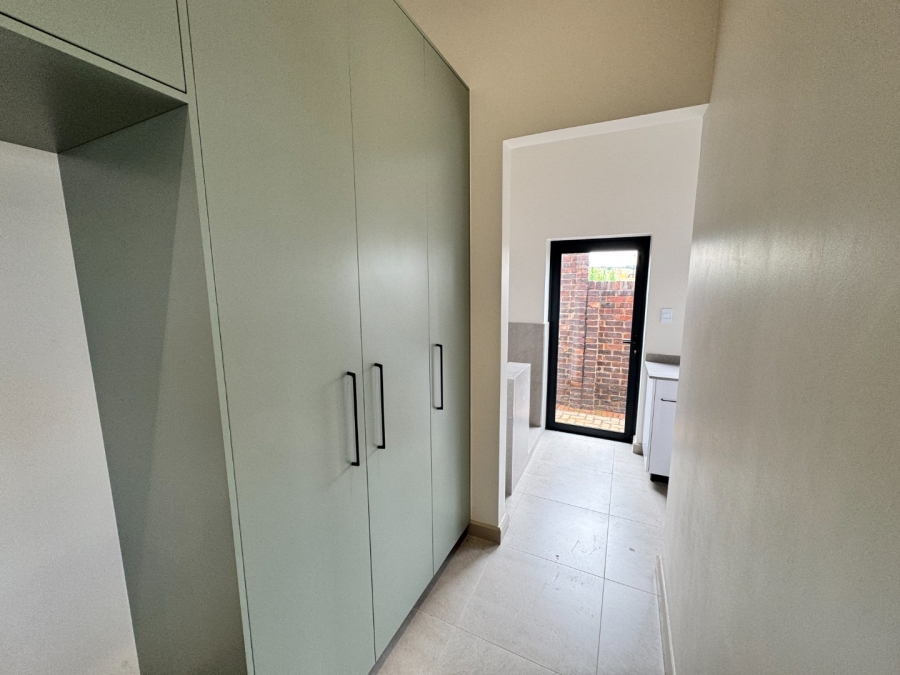 To Let 3 Bedroom Property for Rent in Helderzicht Eco Estate North West